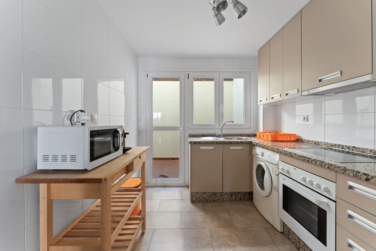 Se vende Apartamento Planta Baja de 2 dormitorios en Costa Del Sol, Málaga, España