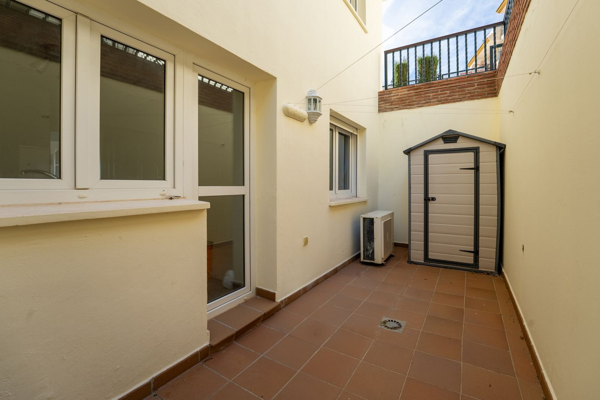 Se vende Apartamento Planta Baja de 2 dormitorios en Costa Del Sol, Málaga, España