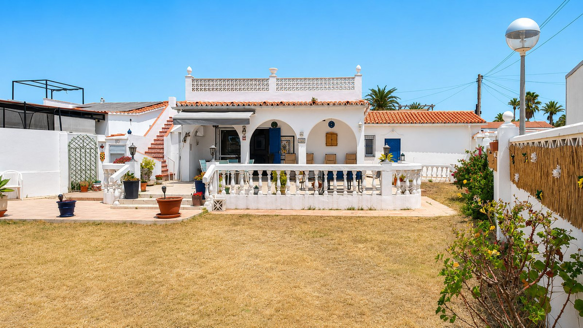 2 Bed Townhouse for sale in El Faro Costa Del Sol, Málaga, Spain