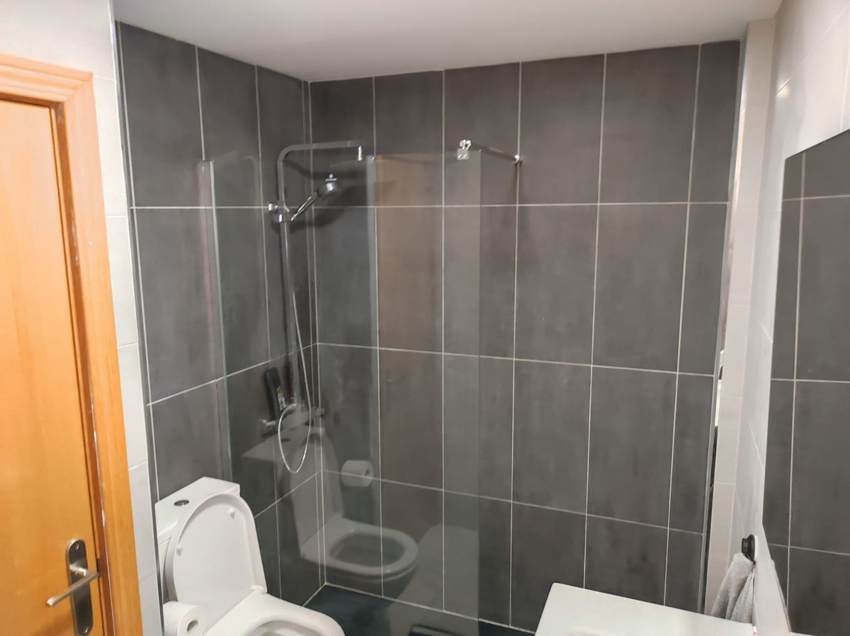 3 Bed Apartment for sale in Benalmadena Costa Costa Del Sol, Málaga, Spain