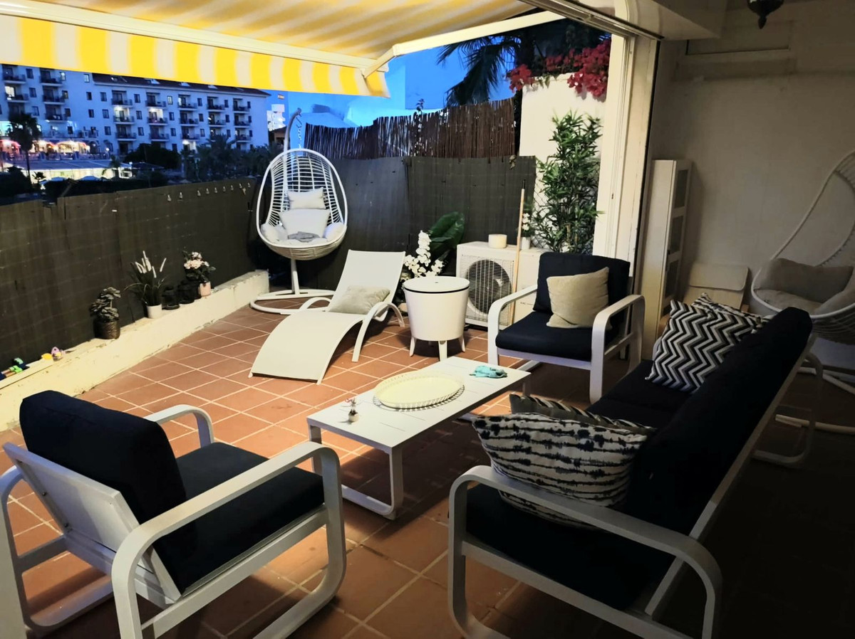3 Bed Apartment for sale in Benalmadena Costa Costa Del Sol, Málaga, Spain