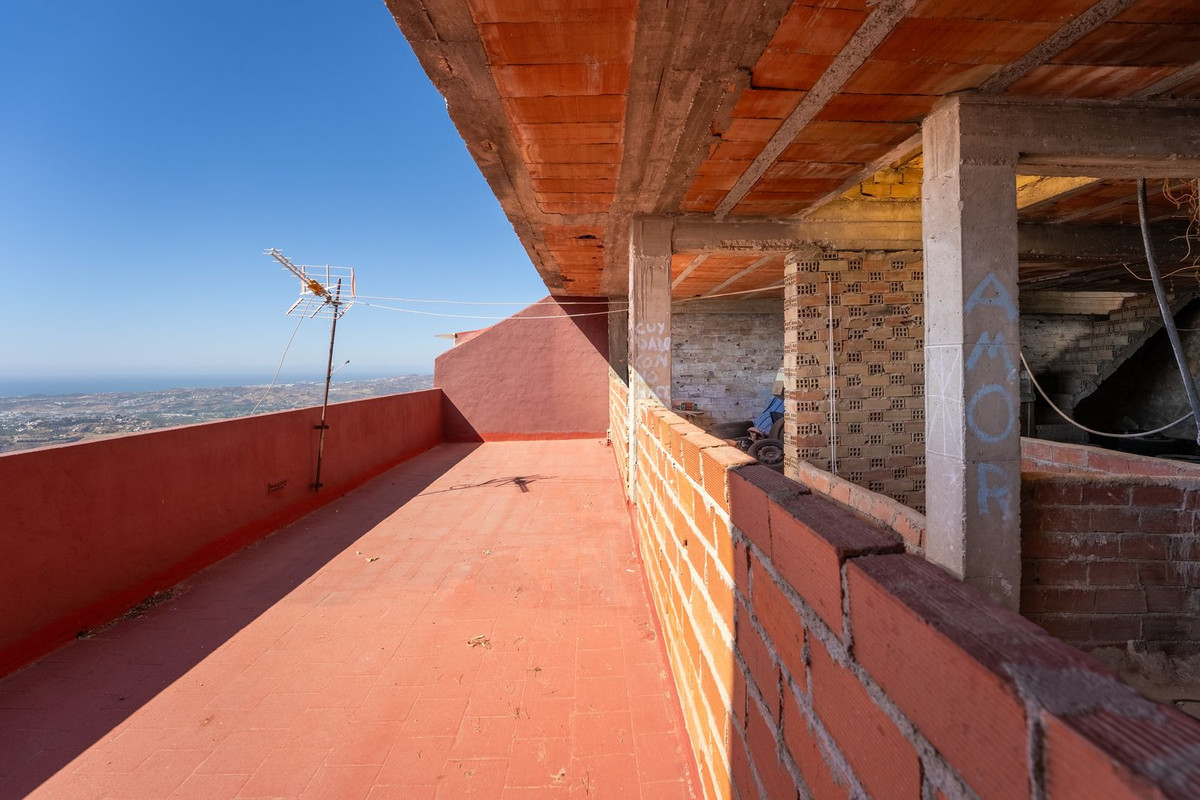 4 Bed Townhouse for sale in Mijas Costa Del Sol, Málaga, Spain