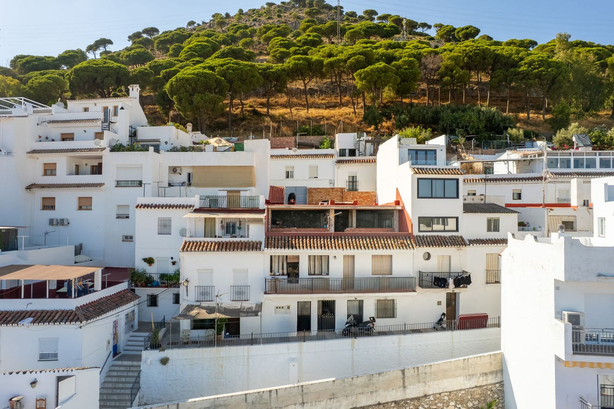4 Bed Townhouse for sale in Mijas Costa Del Sol, Málaga, Spain