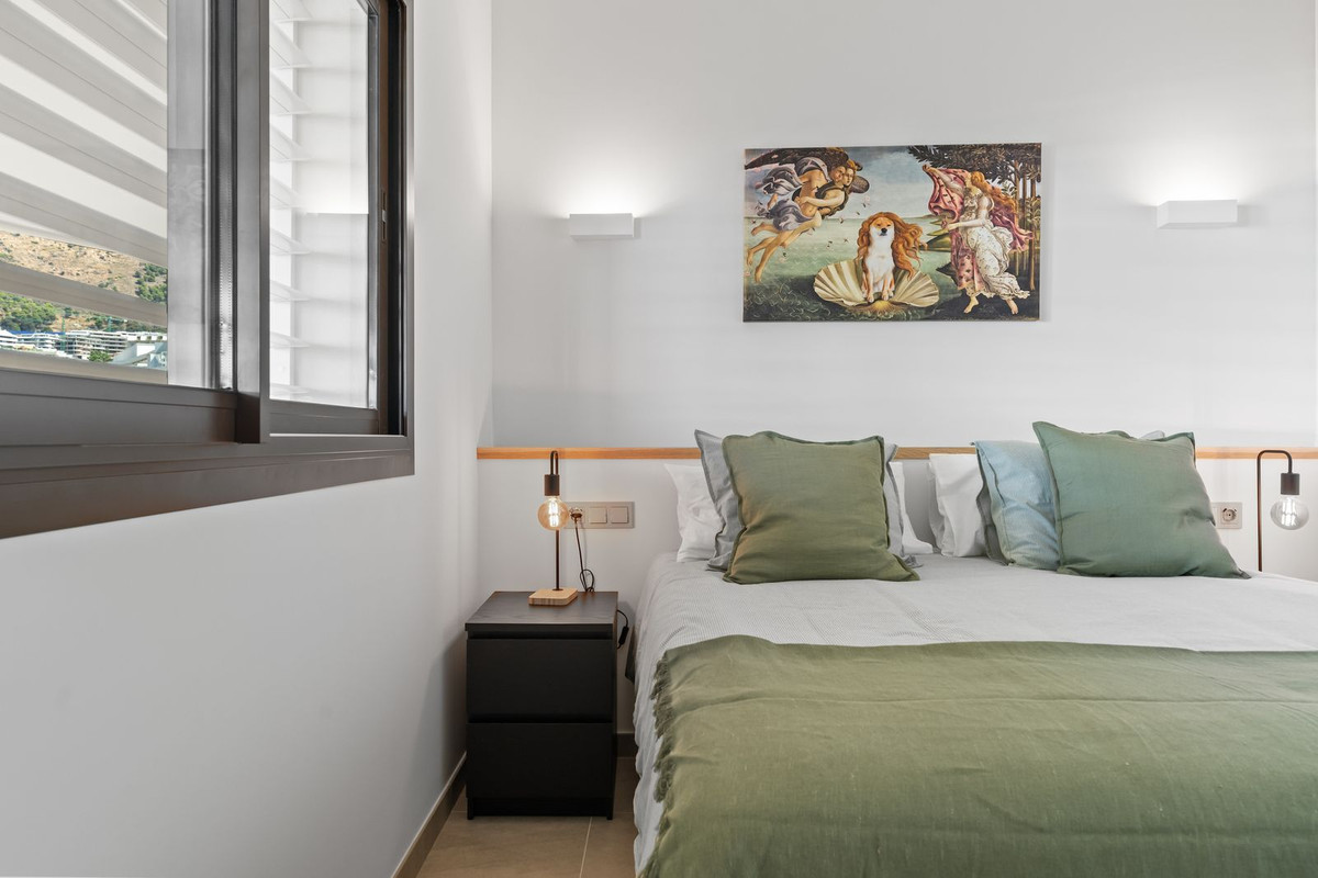2 Bed Apartment for sale in Higueron Costa Del Sol, Málaga, Spain