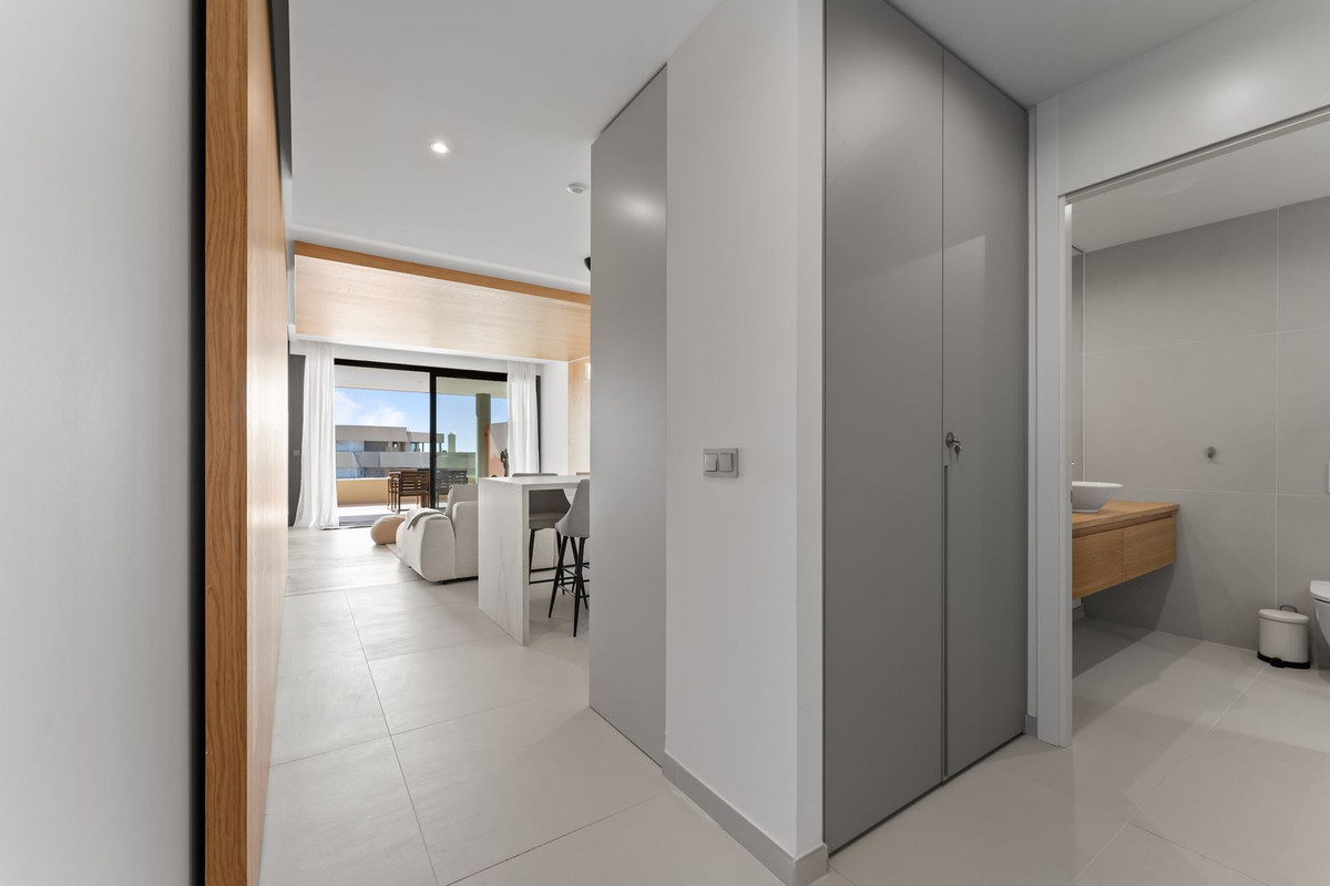 2 Bed Apartment for sale in Higueron Costa Del Sol, Málaga, Spain
