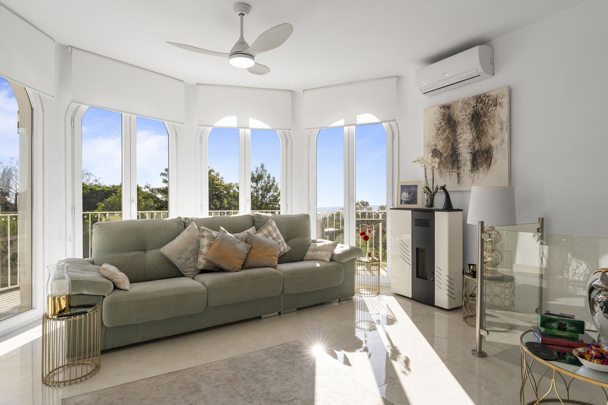 3 Bed Townhouse for sale in Mijas Costa Del Sol, Málaga, Spain
