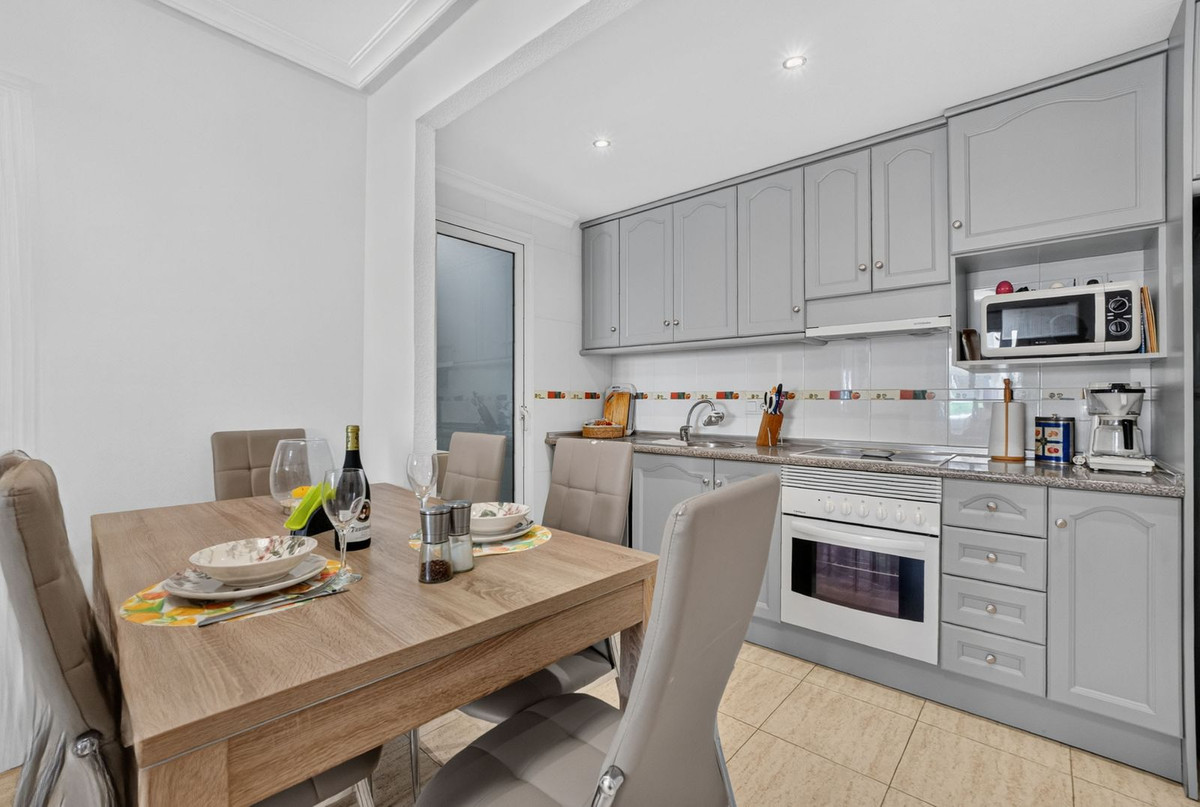 2 Bed Apartment for sale in Zeniamar Costa Blanca, Alicante, Spain