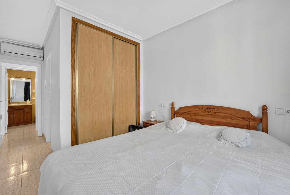 2 Bed Apartment for sale in Zeniamar Costa Blanca, Alicante, Spain