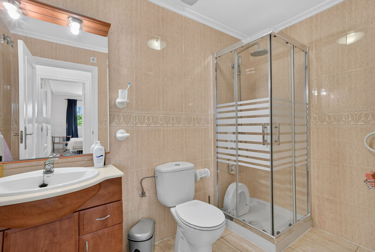 2 Bed Apartment for sale in Zeniamar Costa Blanca, Alicante, Spain