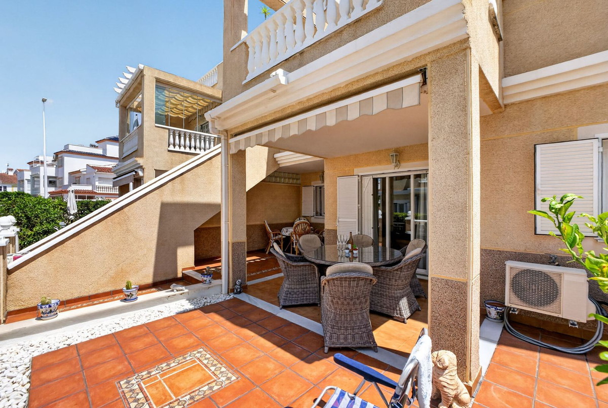 2 Bed Apartment for sale in Zeniamar Costa Blanca, Alicante, Spain