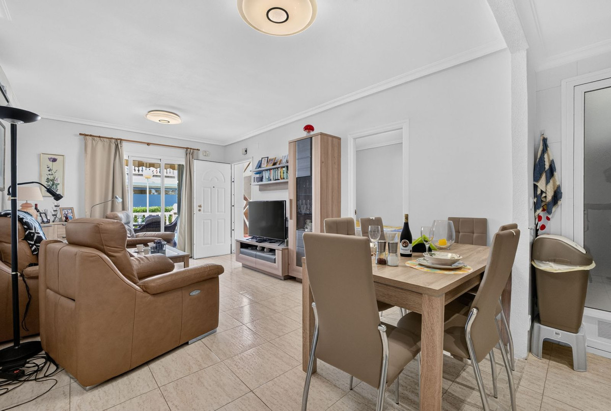 2 Bed Apartment for sale in Zeniamar Costa Blanca, Alicante, Spain