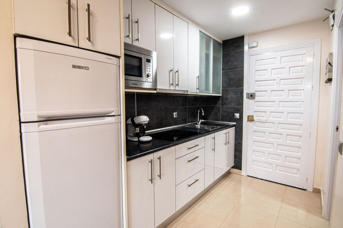 Apartment for sale in Benalmadena Costa Del Sol, Málaga, Spain