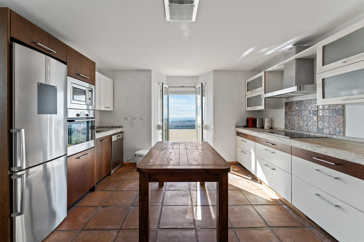 3 Bed Townhouse for sale in Mijas Costa Del Sol, Málaga, Spain