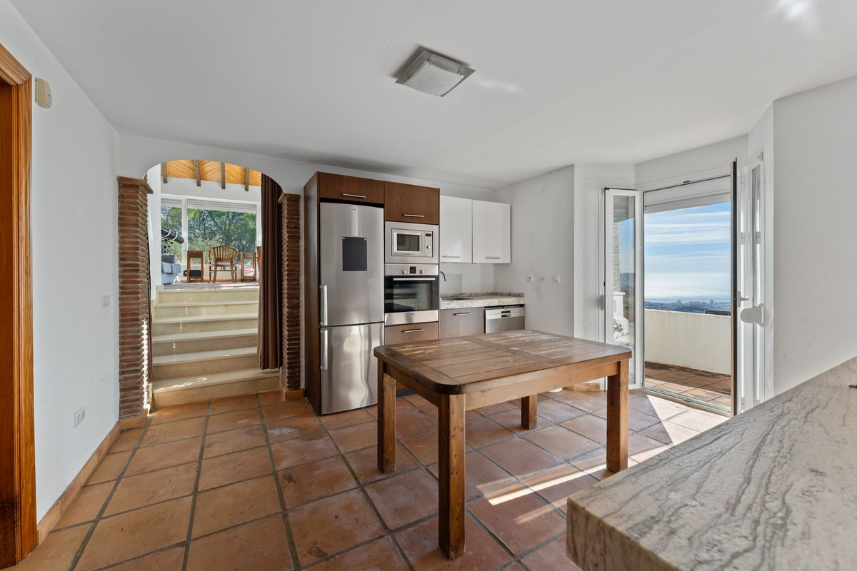 3 Bed Townhouse for sale in Mijas Costa Del Sol, Málaga, Spain