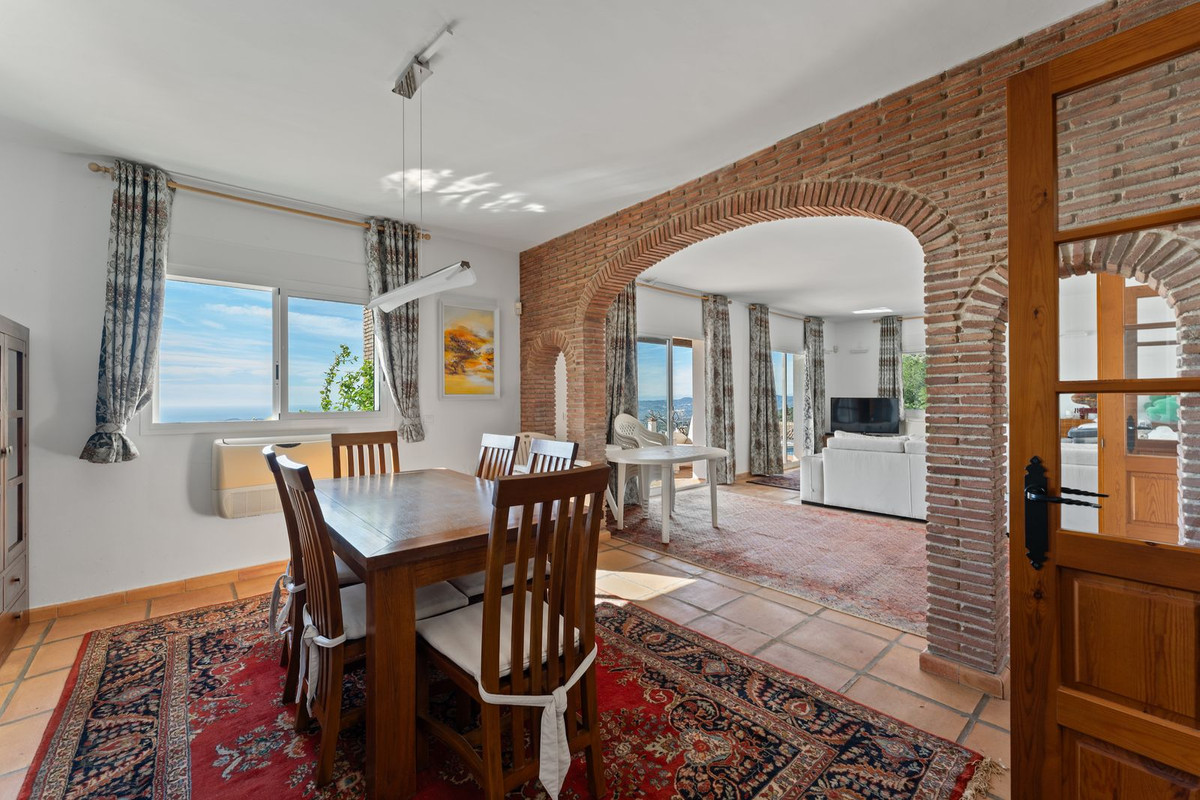3 Bed Townhouse for sale in Mijas Costa Del Sol, Málaga, Spain
