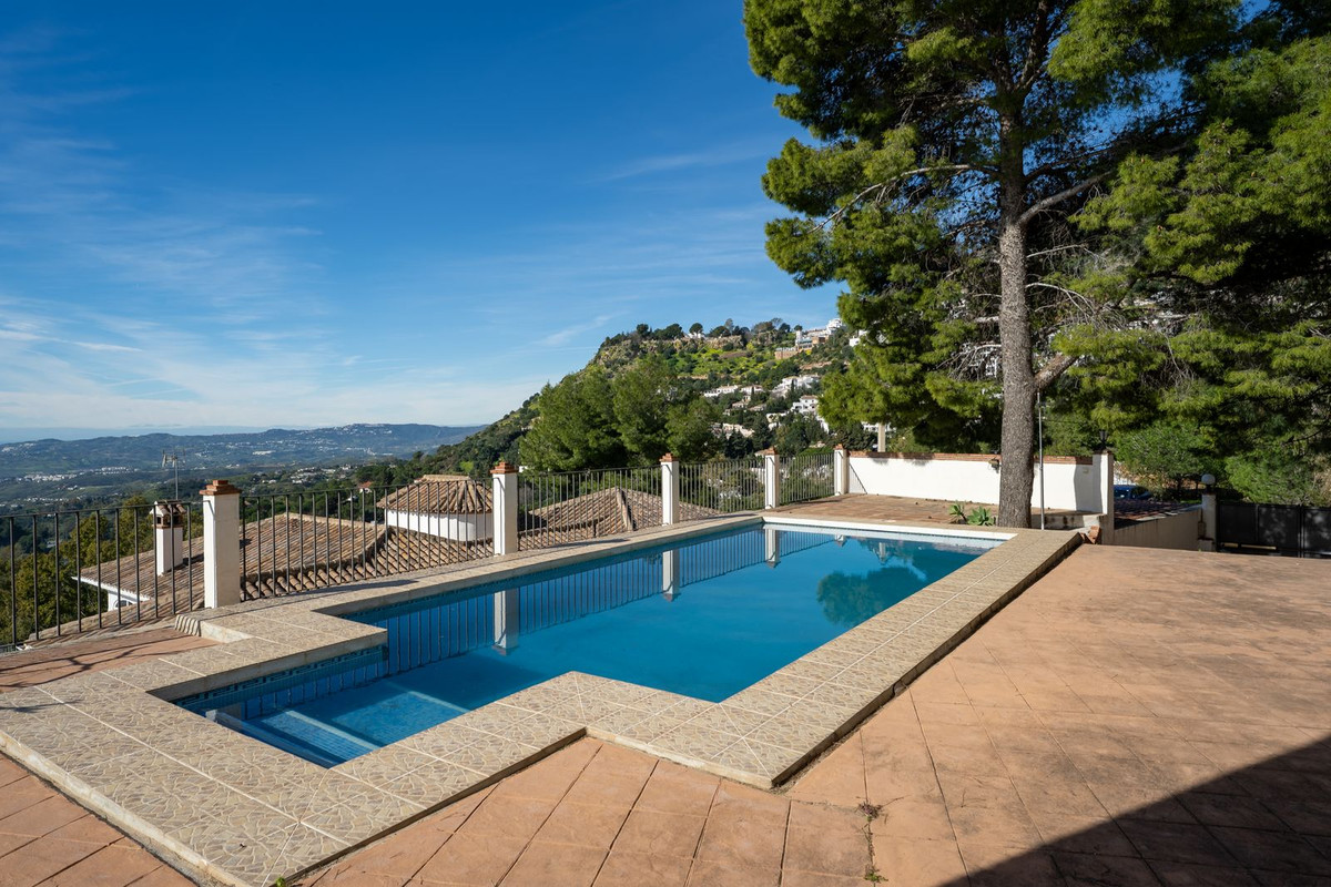 3 Bed Townhouse for sale in Mijas Costa Del Sol, Málaga, Spain
