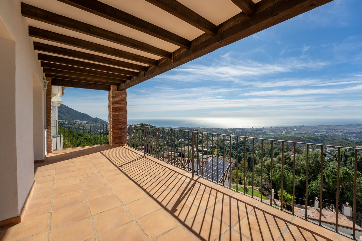 3 Bed Townhouse for sale in Mijas Costa Del Sol, Málaga, Spain