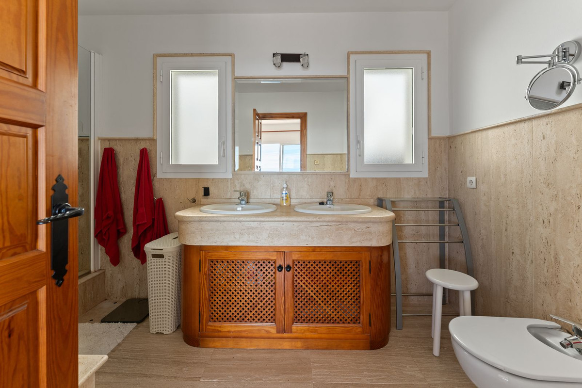 3 Bed Townhouse for sale in Mijas Costa Del Sol, Málaga, Spain