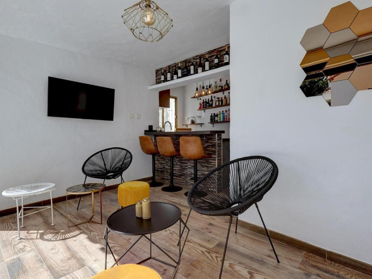 6 Bed Townhouse for sale in Marbella Costa Del Sol, Málaga, Spain