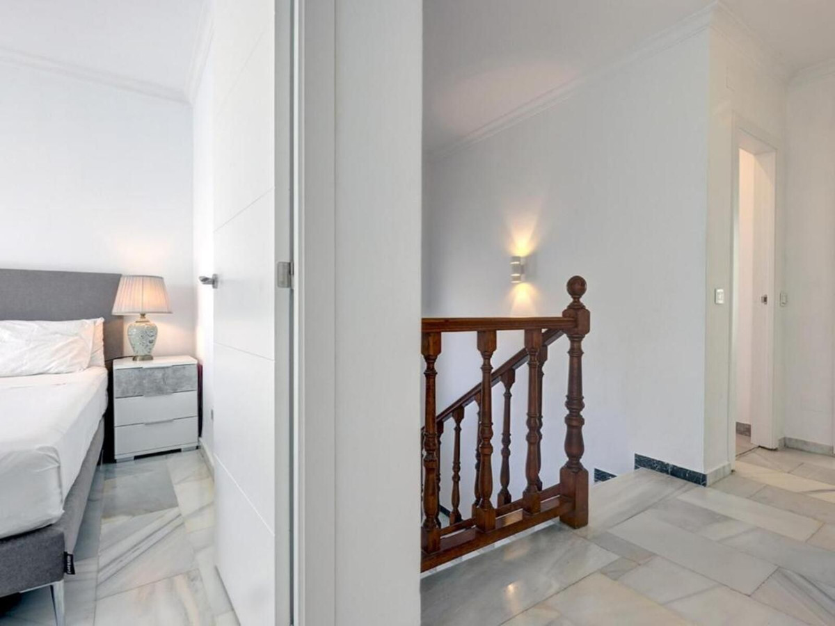 6 Bed Townhouse for sale in Marbella Costa Del Sol, Málaga, Spain