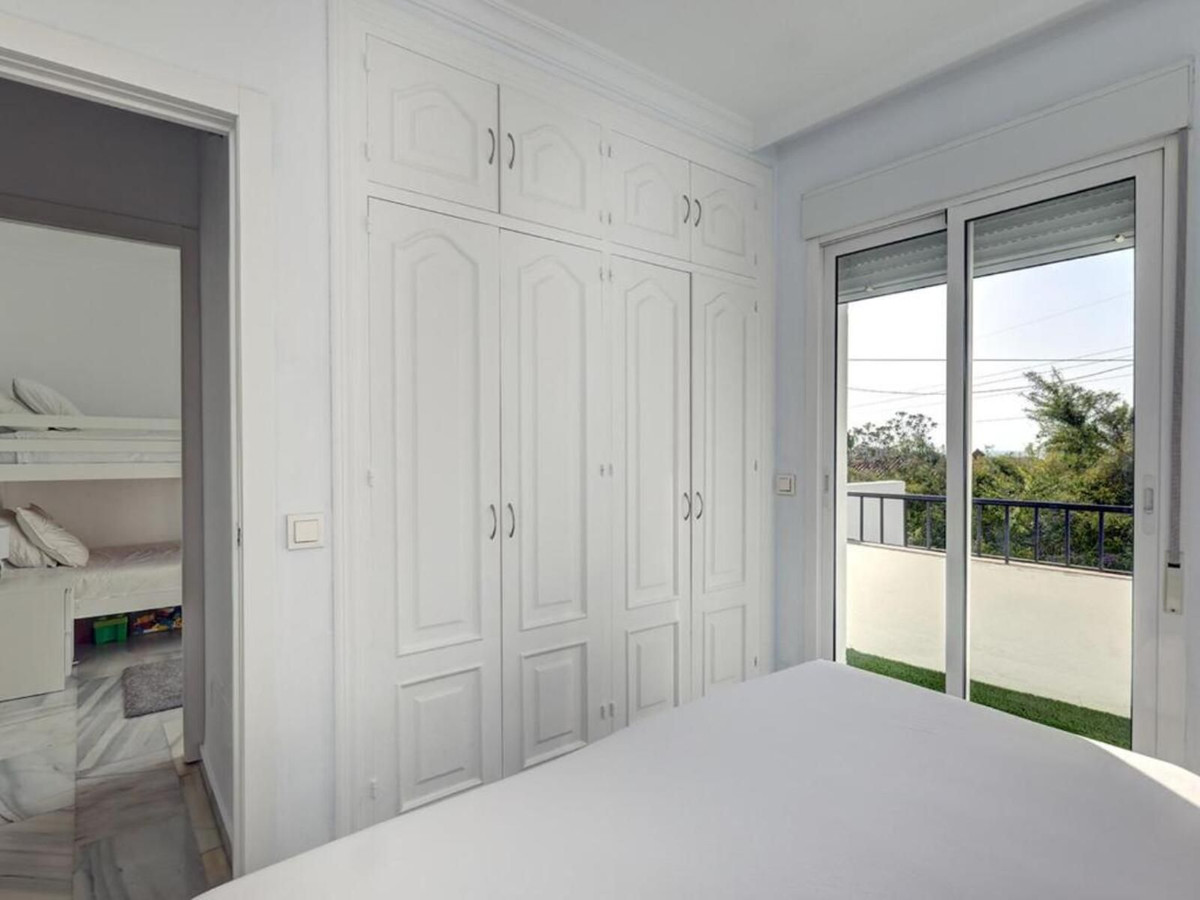 6 Bed Townhouse for sale in Marbella Costa Del Sol, Málaga, Spain