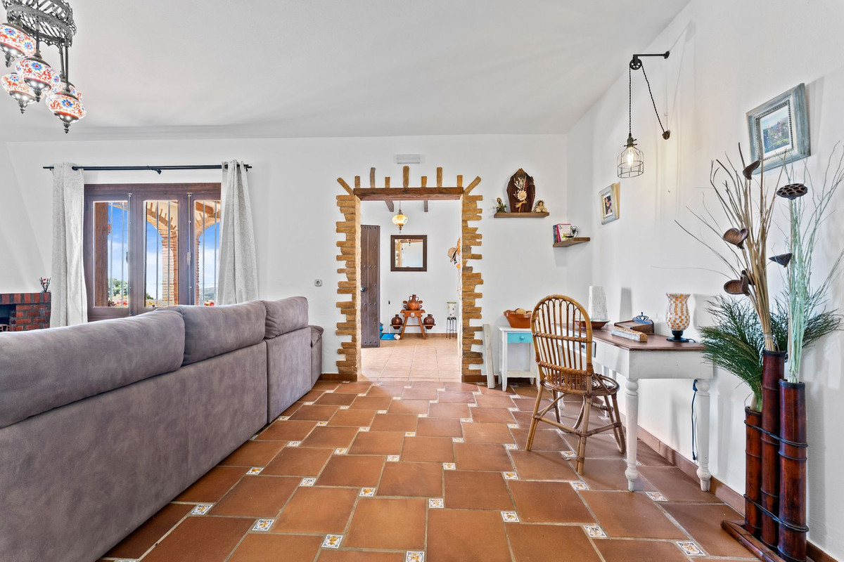 4 Bed Townhouse for sale in Mijas Costa Del Sol, Málaga, Spain