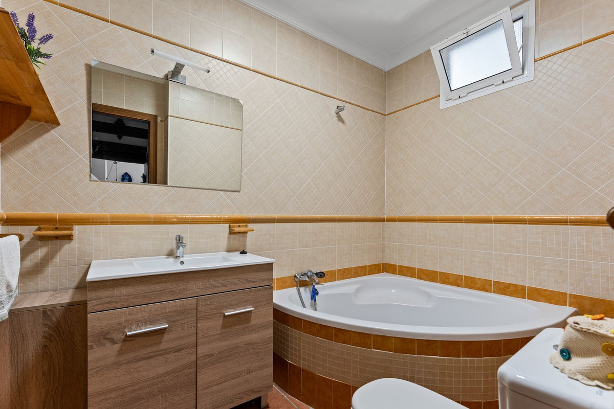 4 Bed Townhouse for sale in Mijas Costa Del Sol, Málaga, Spain