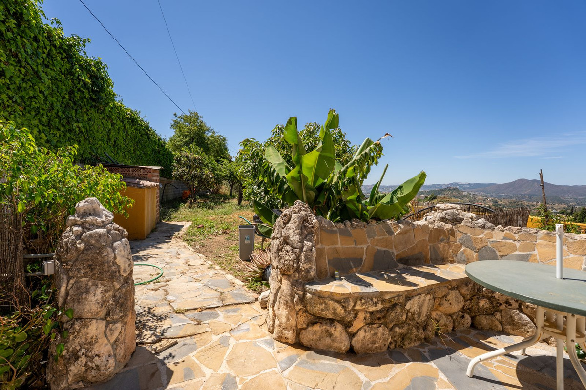 4 Bed Townhouse for sale in Mijas Costa Del Sol, Málaga, Spain