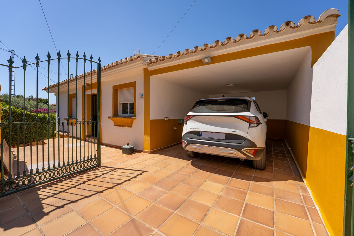 4 Bed Townhouse for sale in Mijas Costa Del Sol, Málaga, Spain