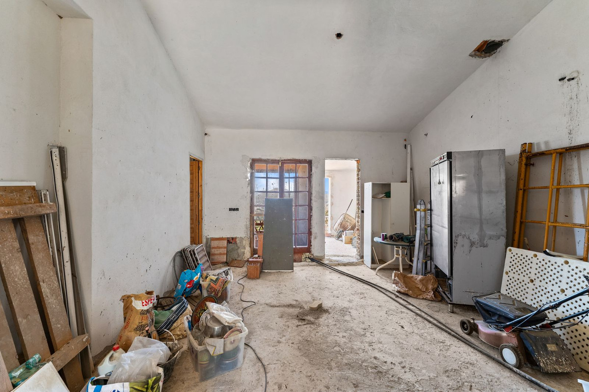 4 Bed Townhouse for sale in Mijas Costa Del Sol, Málaga, Spain