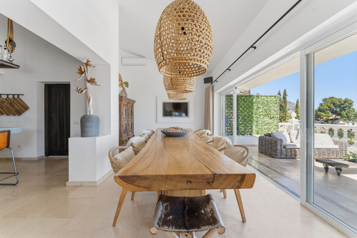 11 Bed Townhouse for sale in Mijas Costa Del Sol, Málaga, Spain