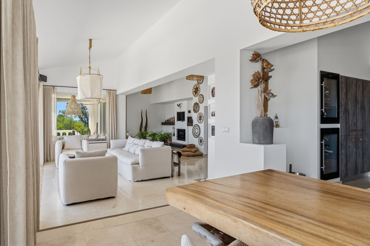 11 Bed Townhouse for sale in Mijas Costa Del Sol, Málaga, Spain