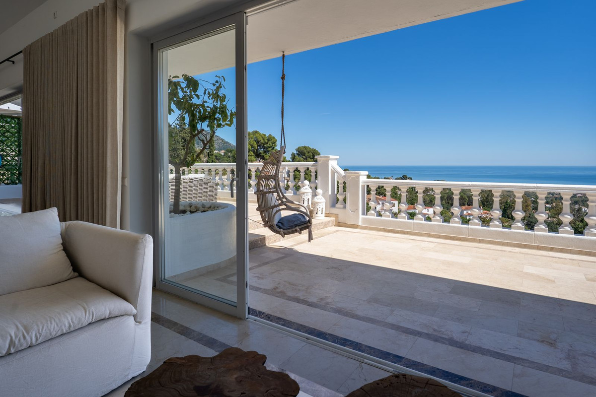 11 Bed Townhouse for sale in Mijas Costa Del Sol, Málaga, Spain