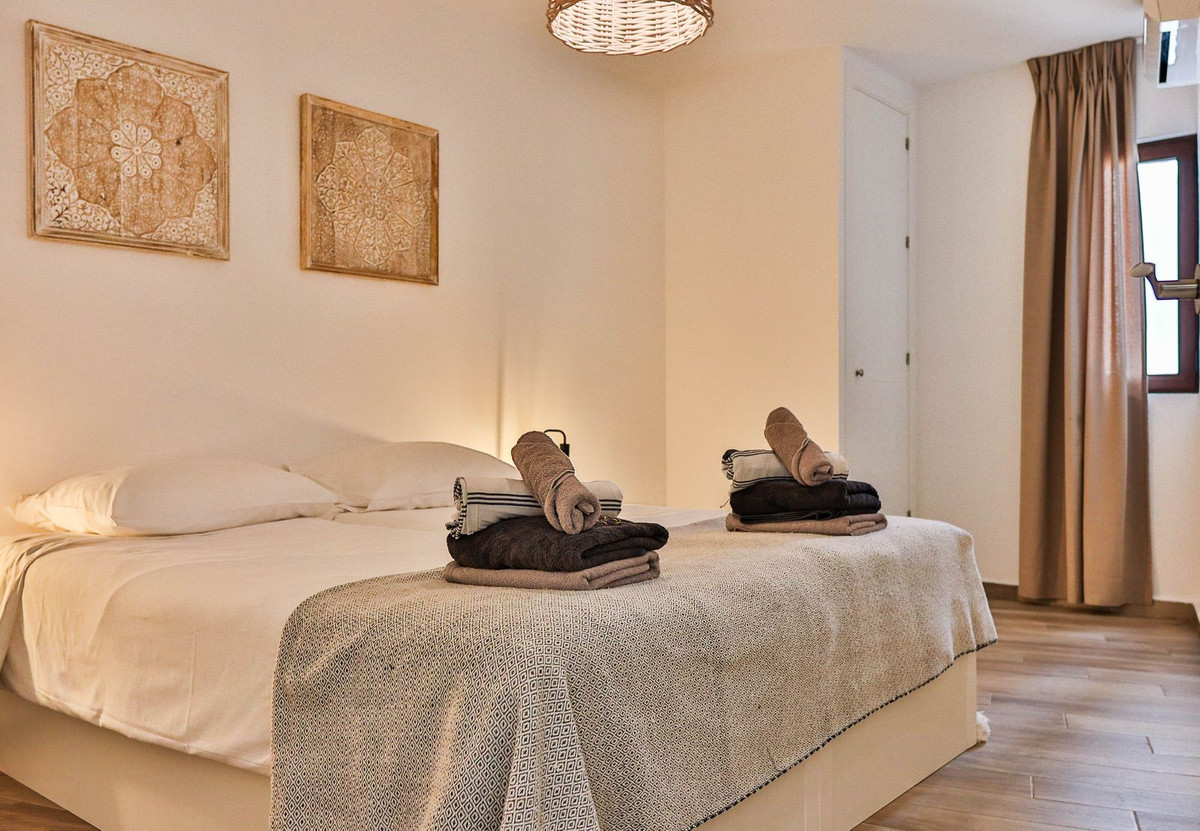11 Bed Townhouse for sale in Mijas Costa Del Sol, Málaga, Spain