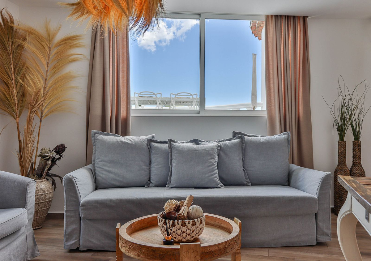 11 Bed Townhouse for sale in Mijas Costa Del Sol, Málaga, Spain