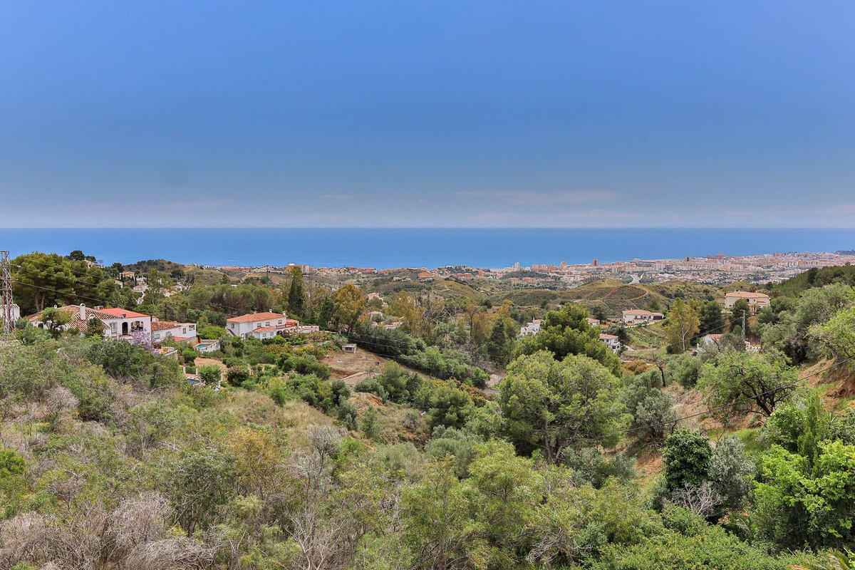 11 Bed Townhouse for sale in Mijas Costa Del Sol, Málaga, Spain