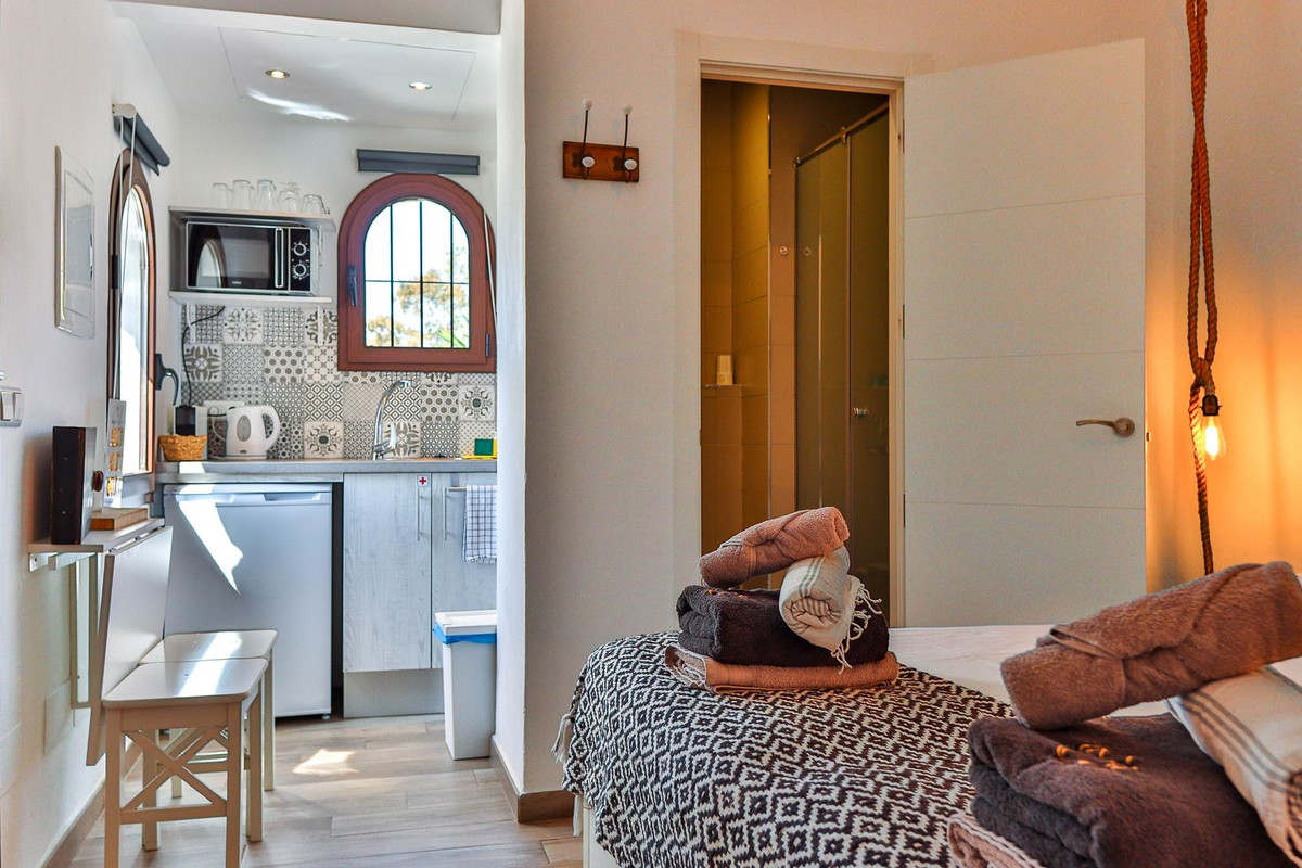 11 Bed Townhouse for sale in Mijas Costa Del Sol, Málaga, Spain
