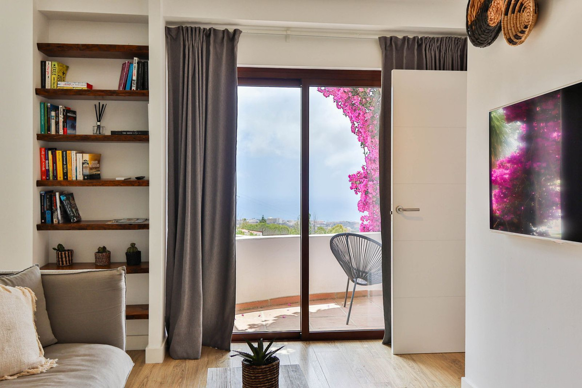 11 Bed Townhouse for sale in Mijas Costa Del Sol, Málaga, Spain