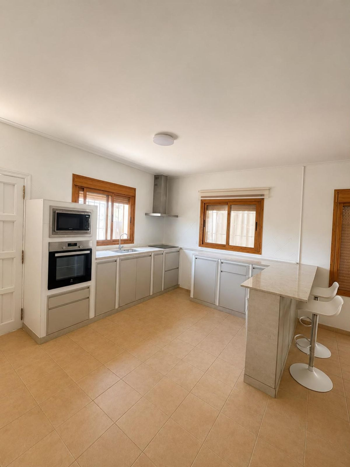 3 Bed Townhouse for sale in Coín Costa Del Sol, Málaga, Spain