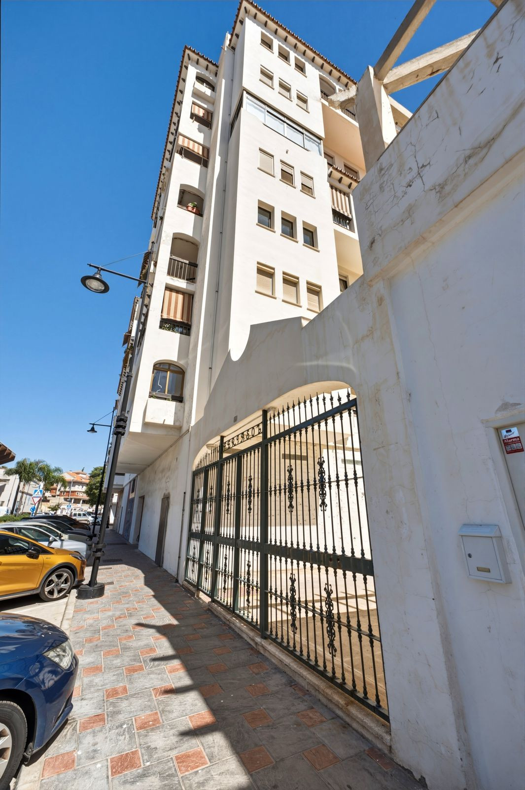 3 Bed Apartment for sale in Fuengirola Costa Del Sol, Málaga, Spain