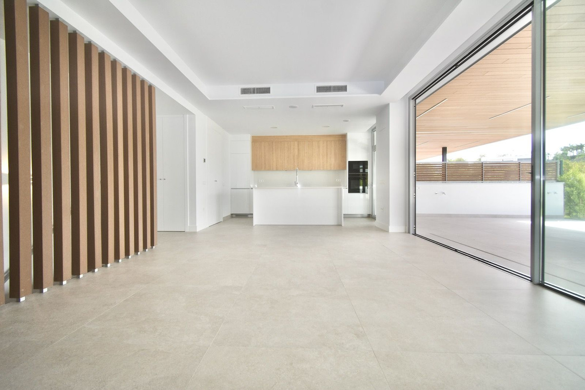 3 Bed Apartment for sale in Marbella Costa Del Sol, Málaga, Spain