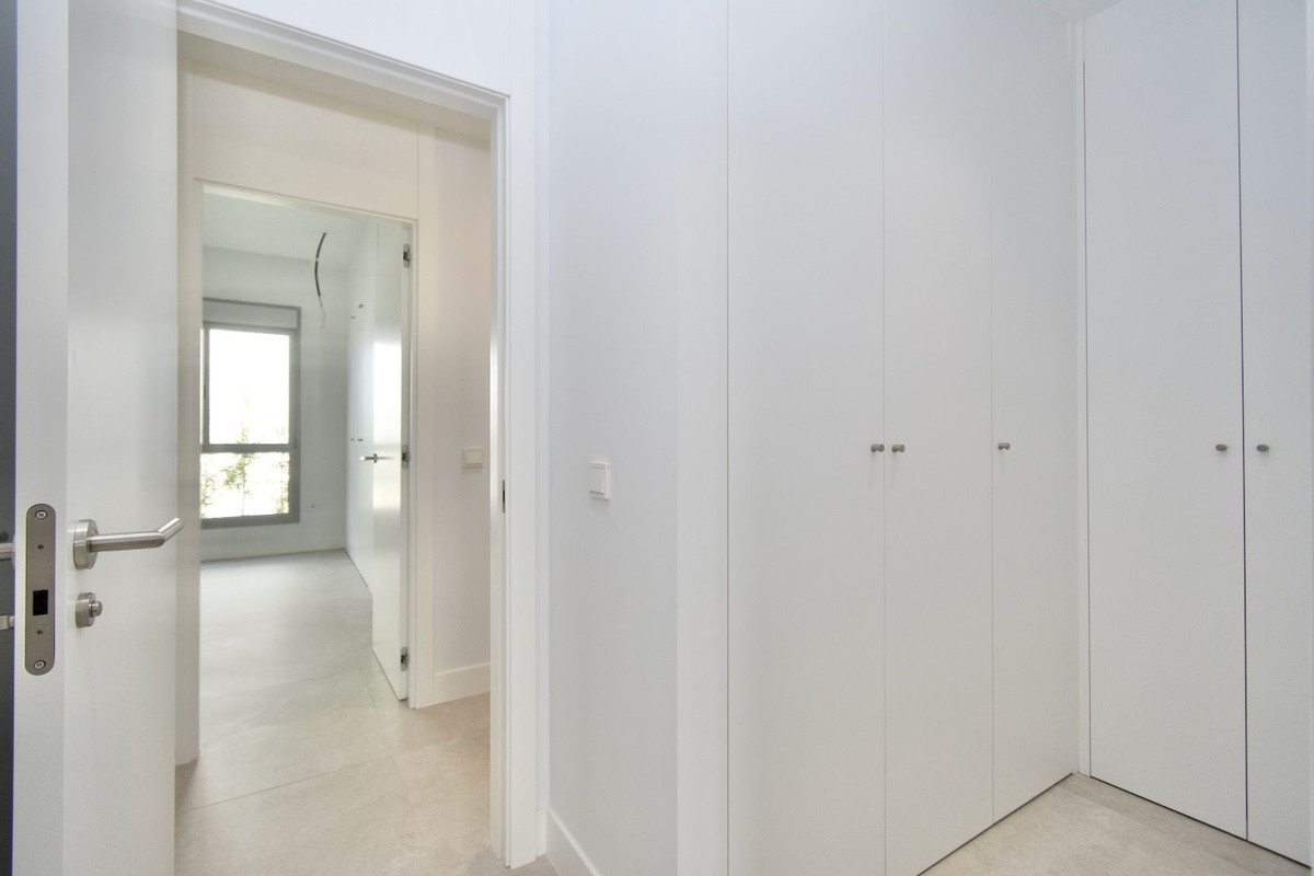 3 Bed Apartment for sale in Marbella Costa Del Sol, Málaga, Spain