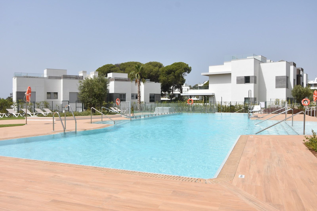 3 Bed Apartment for sale in Marbella Costa Del Sol, Málaga, Spain