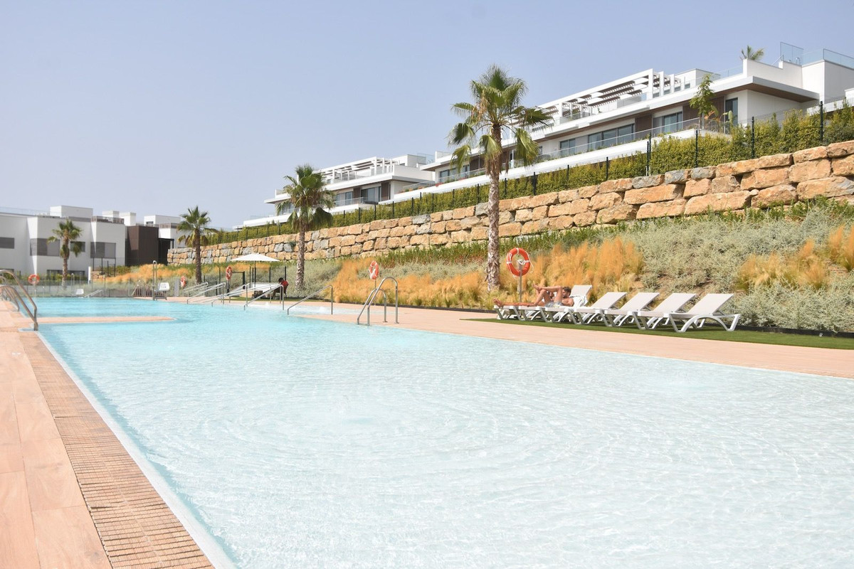 3 Bed Apartment for sale in Marbella Costa Del Sol, Málaga, Spain