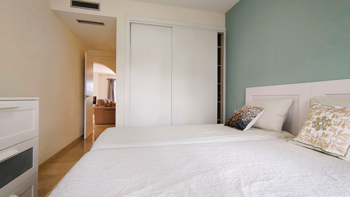 2 Bed Apartment for sale in Nueva Andalucía Costa Del Sol, Málaga, Spain