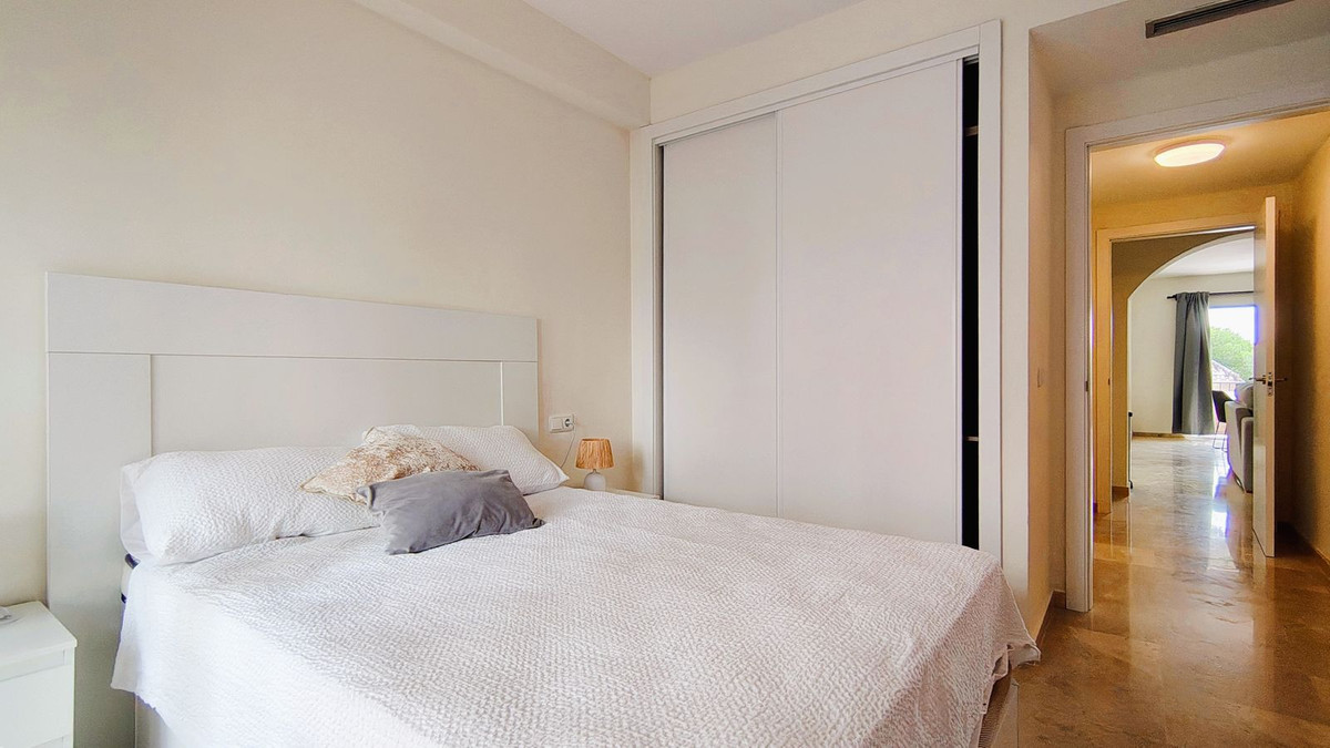 2 Bed Apartment for sale in Nueva Andalucía Costa Del Sol, Málaga, Spain