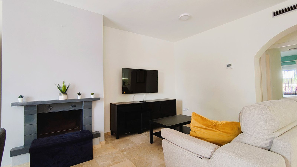 2 Bed Apartment for sale in Nueva Andalucía Costa Del Sol, Málaga, Spain