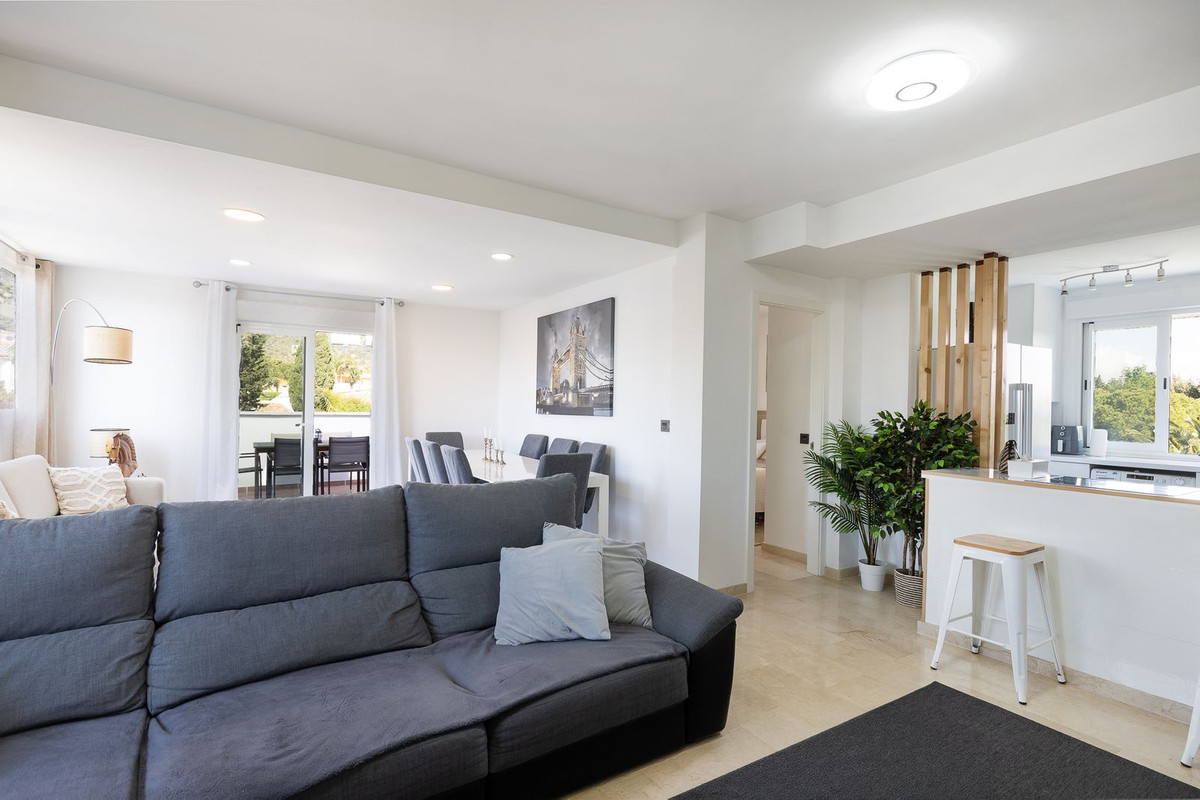 2 Bed Apartment for sale in Torremolinos Costa Del Sol, Málaga, Spain