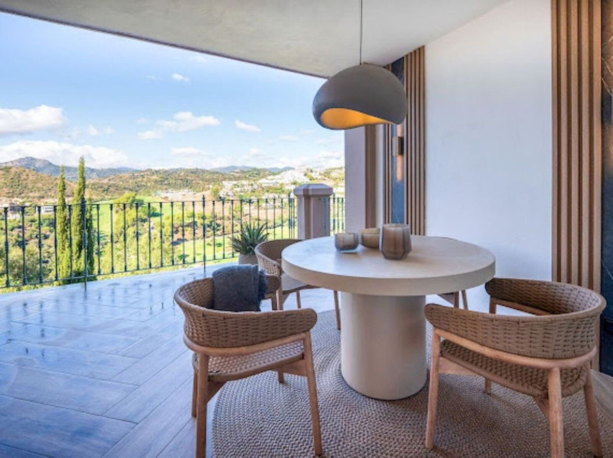3 Bed Townhouse for sale in La Quinta Costa Del Sol, Málaga, Spain