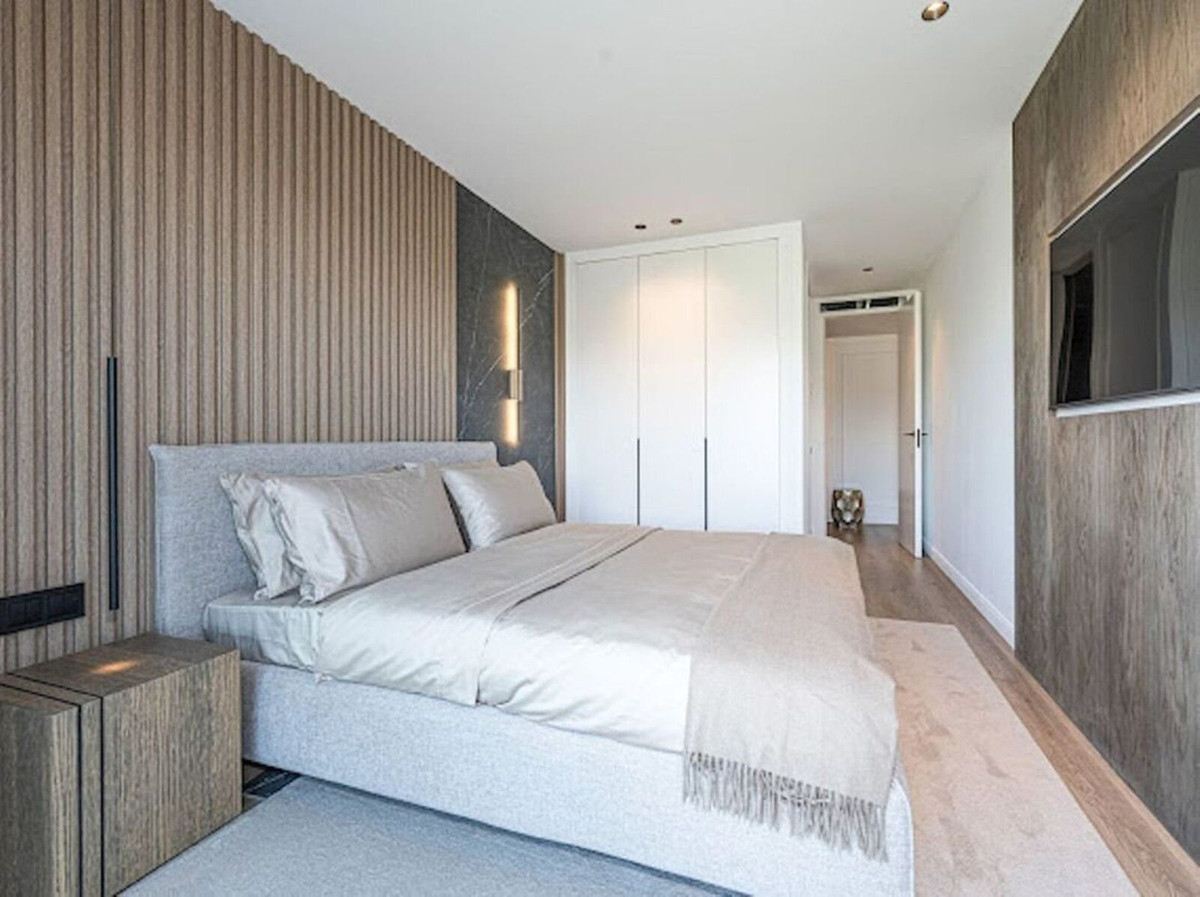 3 Bed Townhouse for sale in La Quinta Costa Del Sol, Málaga, Spain